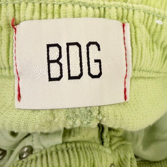 UO BDG High & Wide Green Corduroy Ankle Wide Leg Pants Sz 28 - Picture 8 of 9